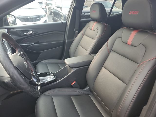 Used 2025 Chevrolet Trax RS w/ Sunroof Package FWD image 16