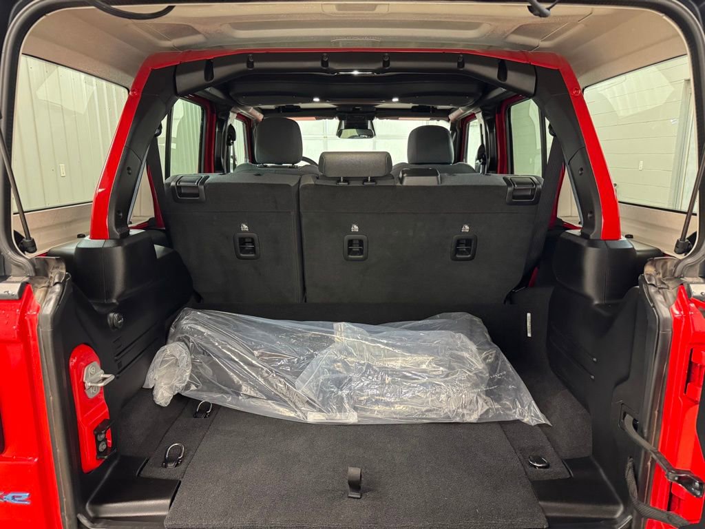 Used 2025 Jeep Wrangler Unlimited Sport S 4xe image 22