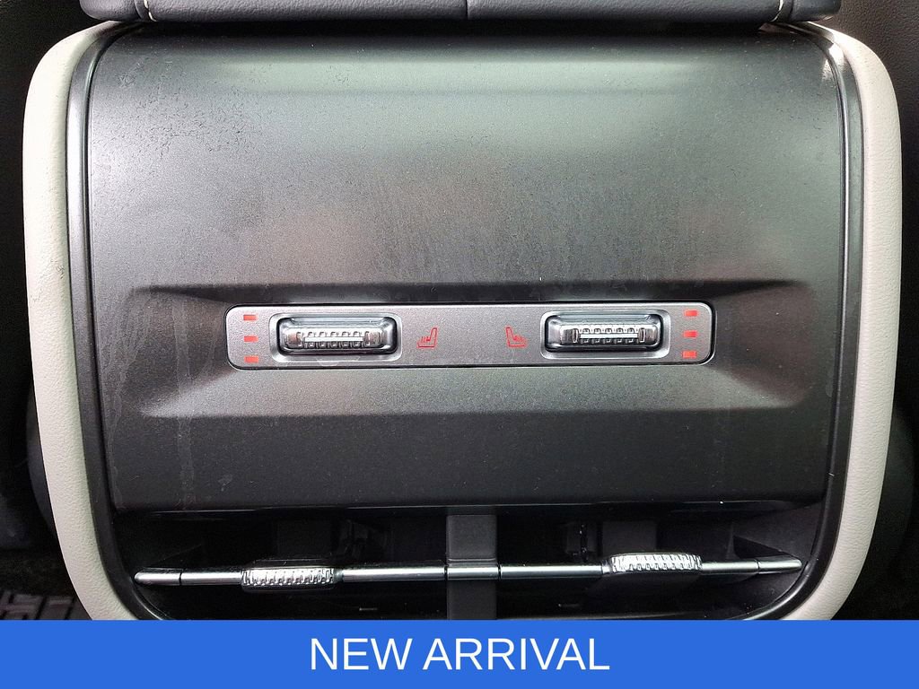 Used 2025 Lincoln Nautilus Reserve image 11