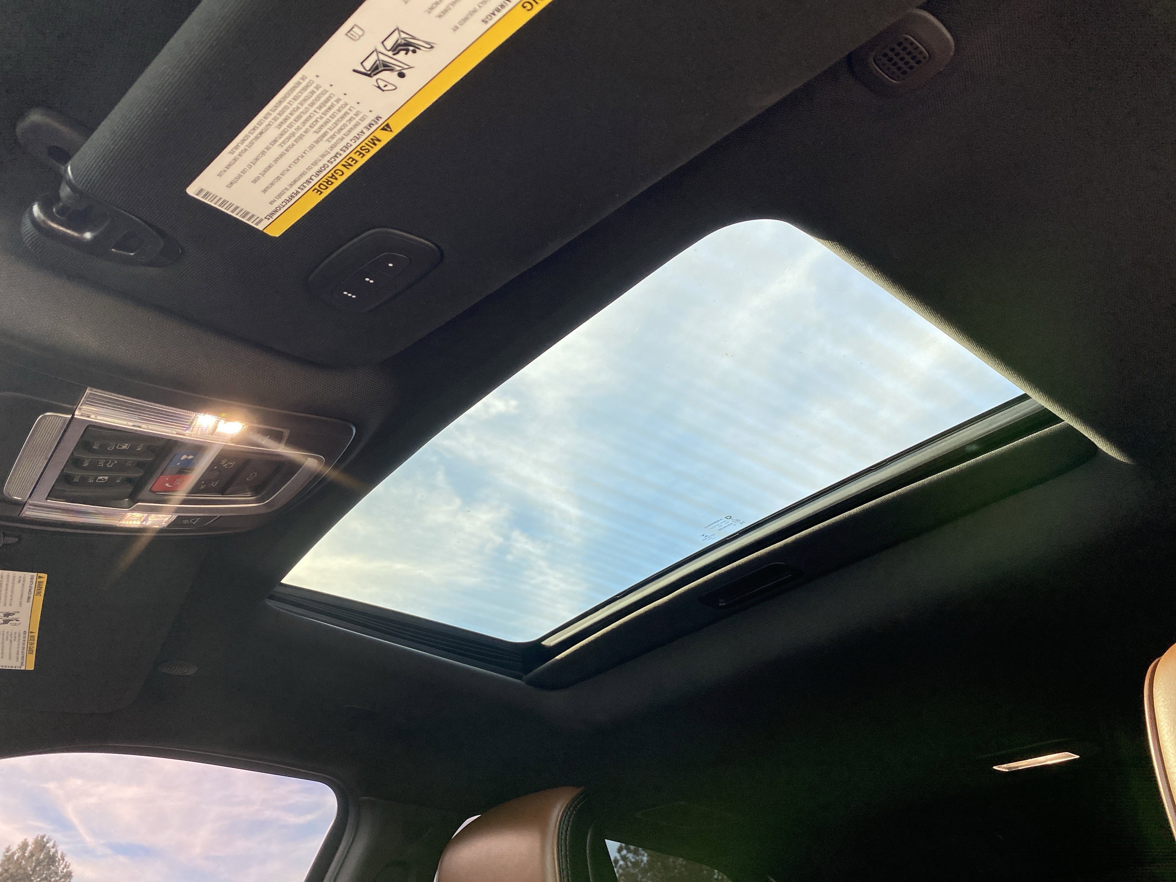 Used 2022 RAM 3500 Limited w/ Max Tow Package image 9