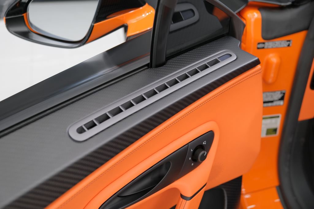 Used 2023 Bugatti Chiron Pur Sport image 58