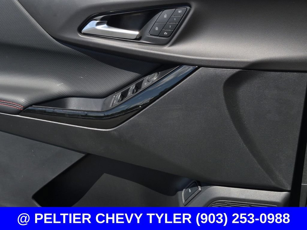 Used 2027 Chevrolet Equinox RS w/ Safety and Technology Package AWD/4WD image 33
