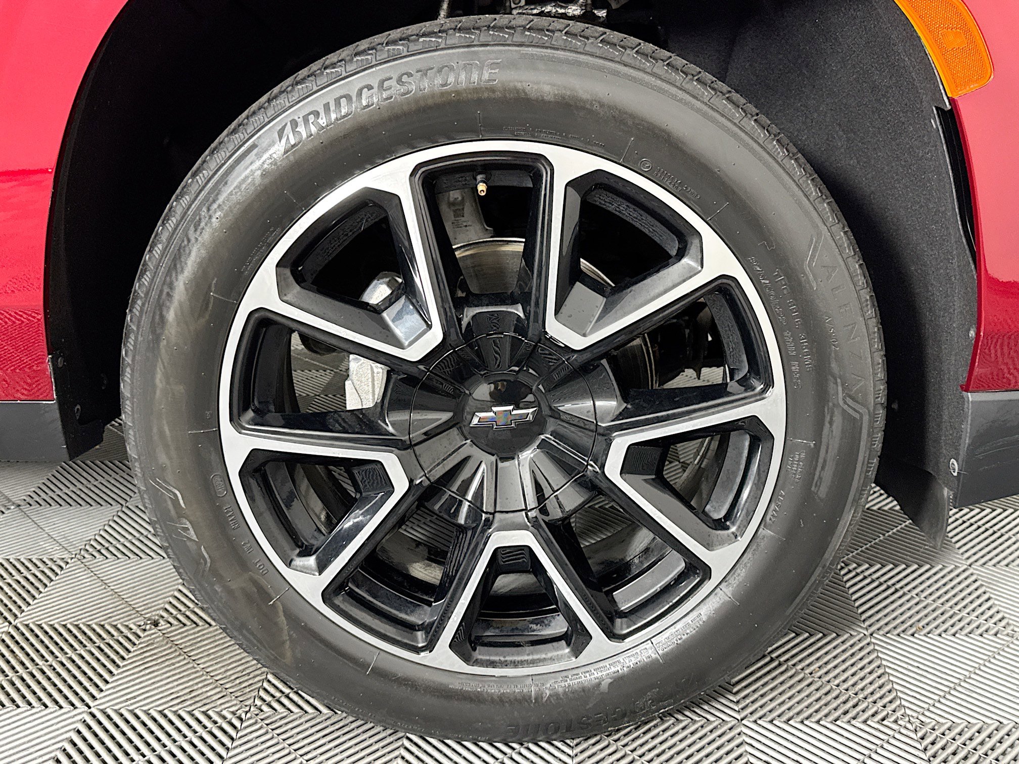 Used 2023 Chevrolet Tahoe RST RWD image 31