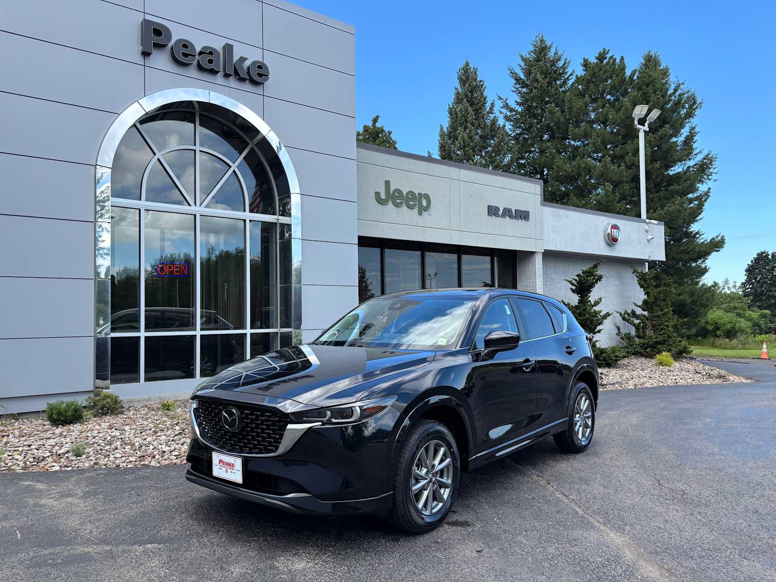 Used 2025 MAZDA CX-5 AWD 2.5 S w/ Select Package image 1