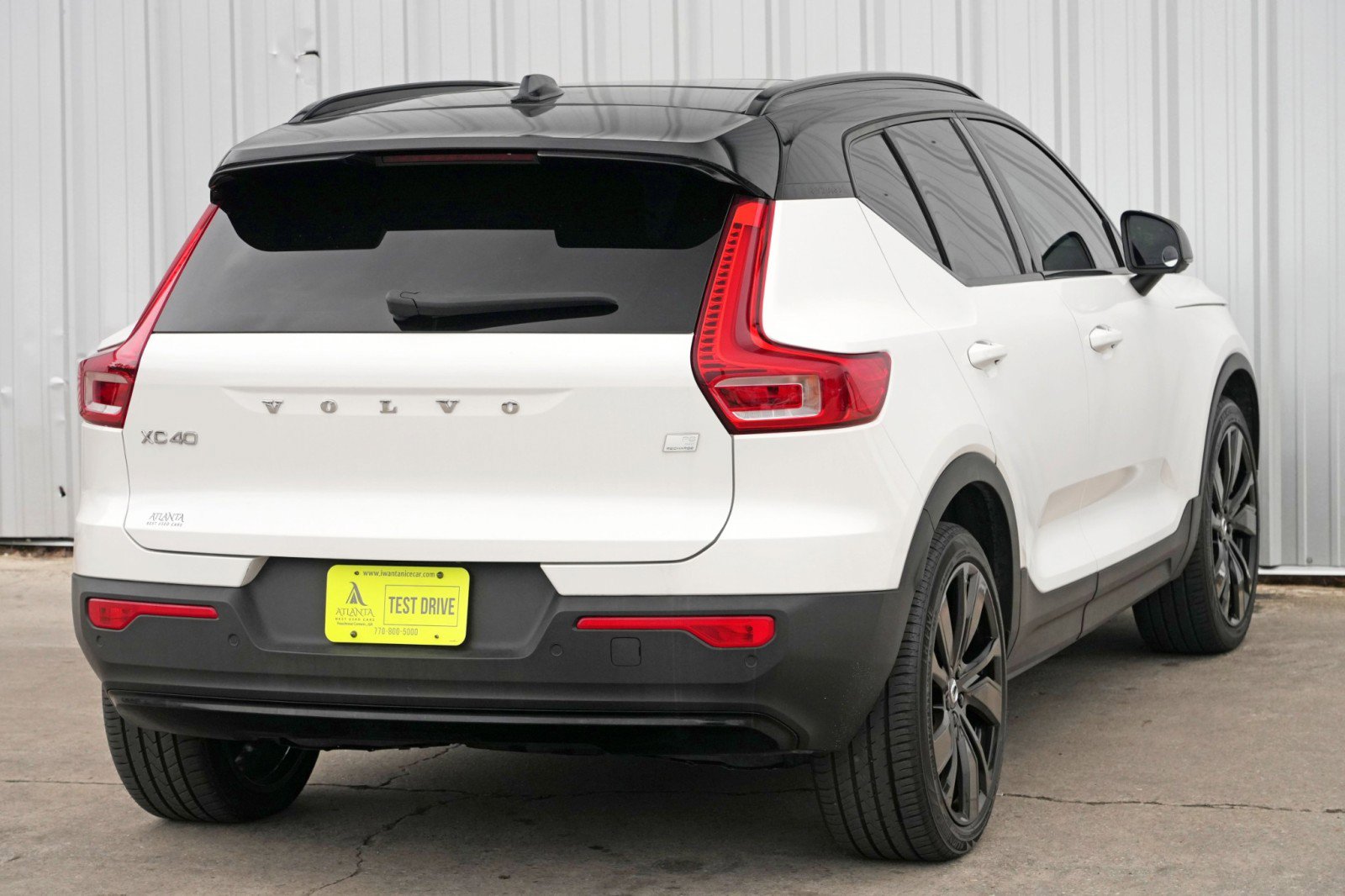 Used 2021 Volvo XC40 P8 Recharge w/ Advanced Package image 51