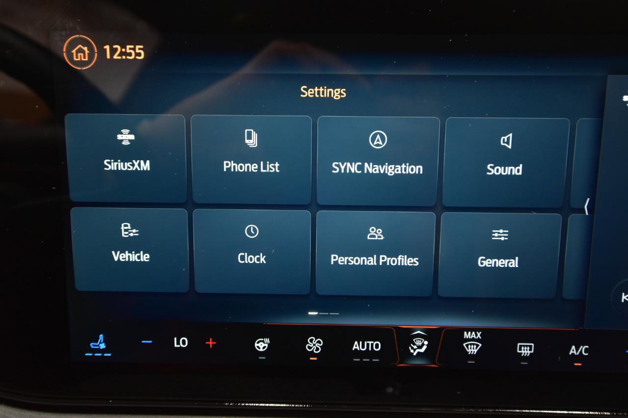 Used 2024 Ford Mustang GT Premium image 31