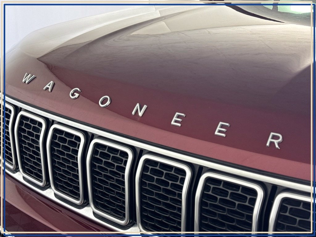 Used 2022 Jeep Wagoneer Series III w/ Premium Group I AWD/4WD image 14