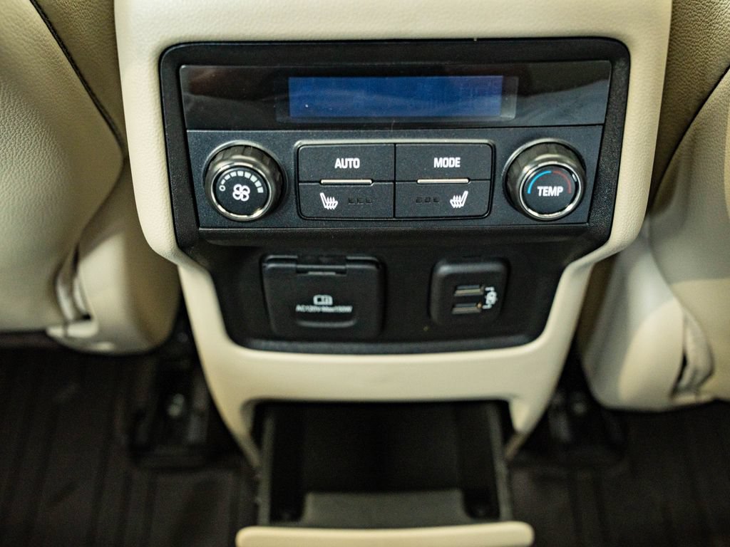 Used 2019 GMC Acadia Denali w/ Technology Package AWD/4WD image 43