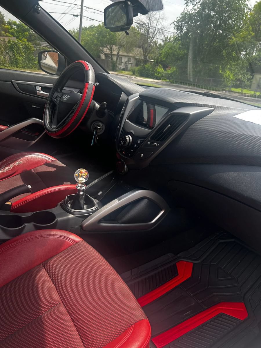 Used 2016 Hyundai Veloster Turbo R-Spec FWD image 16