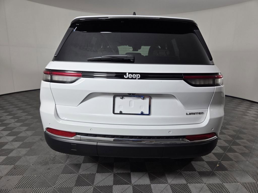 Certified 2025 Jeep Grand Cherokee Limited image 6
