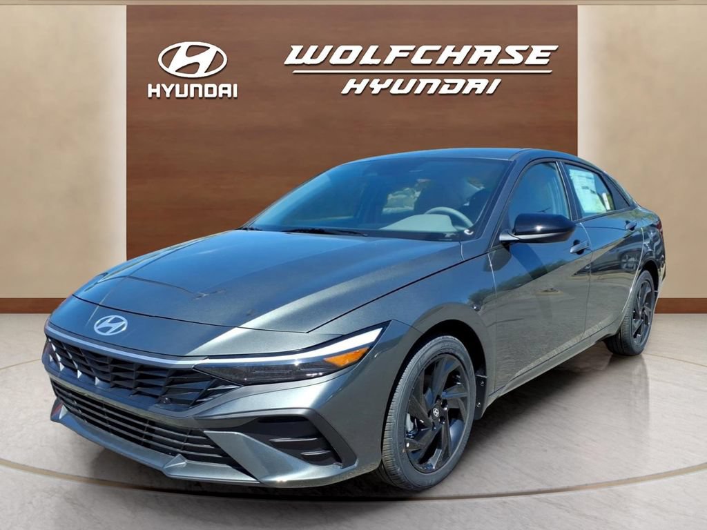 New 2026 Hyundai Elantra Sport FWD image 1