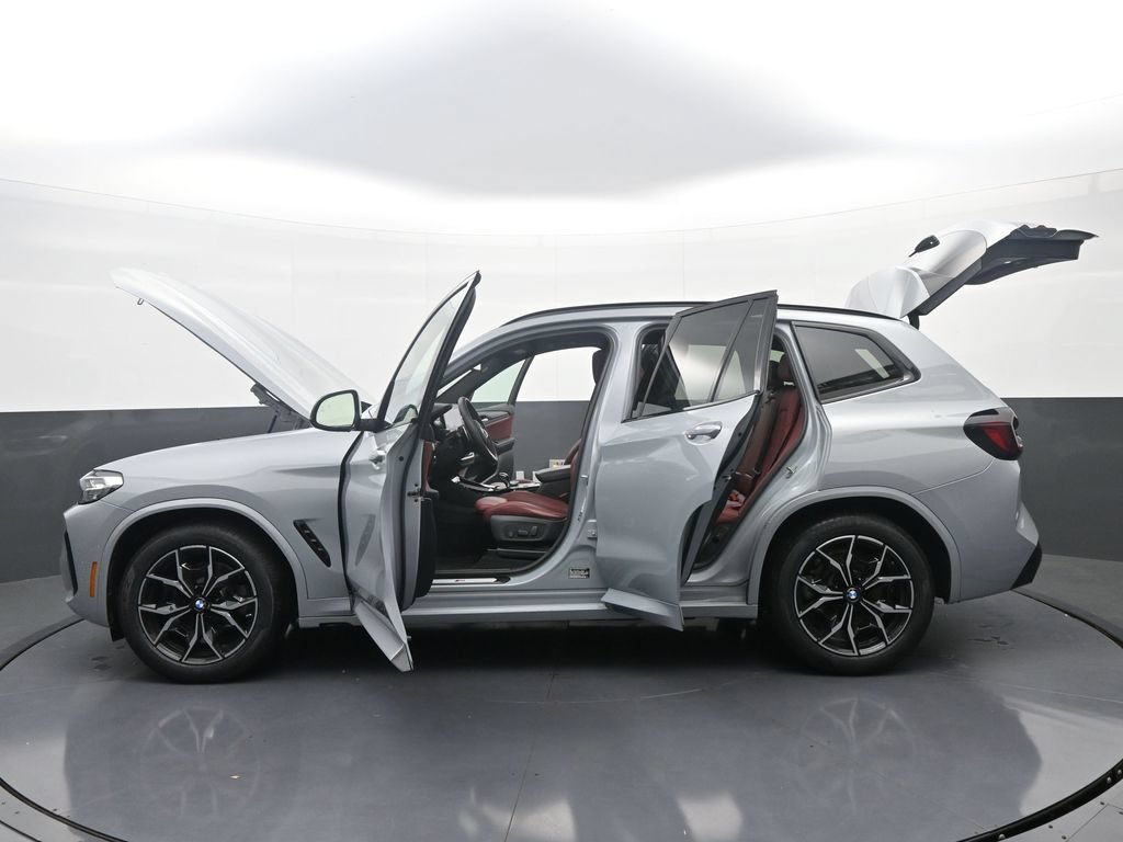 Used 2024 BMW X3 xDrive30i w/ Premium Package AWD/4WD image 40