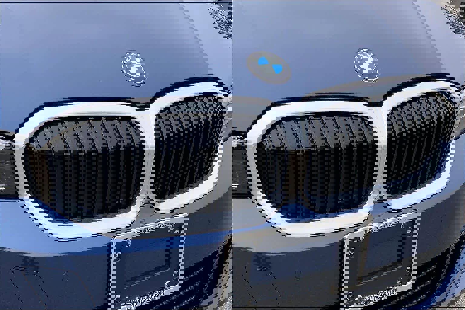 Certified 2023 BMW 330i xDrive Sedan w/ Driving Assistance Package image 31