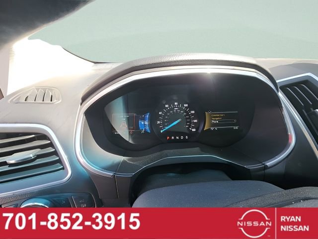 Used 2019 Ford Edge Titanium w/ Equipment Group 301A AWD/4WD image 9