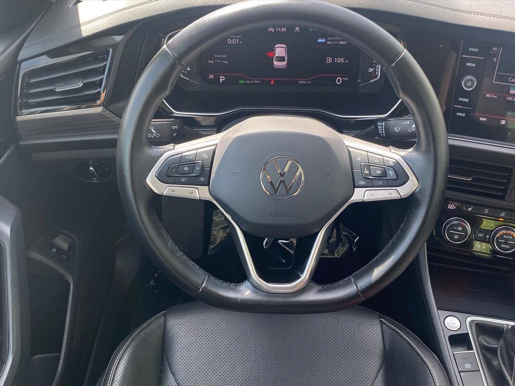 Certified 2023 Volkswagen Jetta SEL image 5