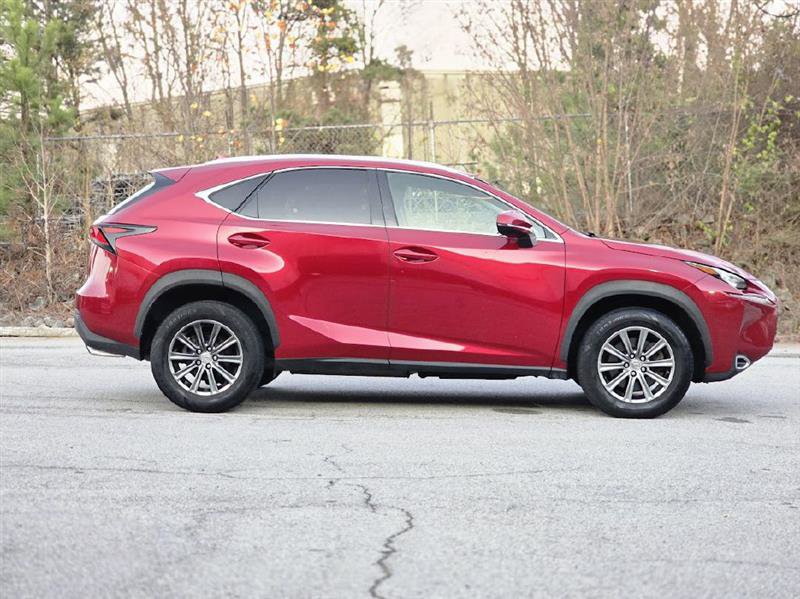 Used 2015 Lexus NX 200t FWD image 9
