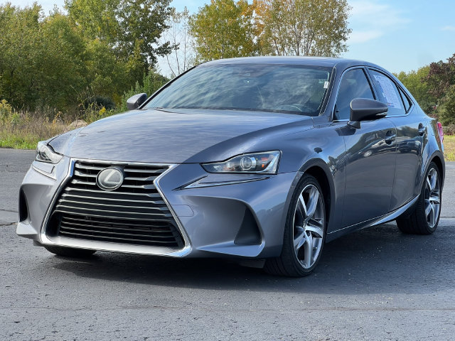 Used 2018 Lexus IS 300 AWD w/ Premium Package image 2
