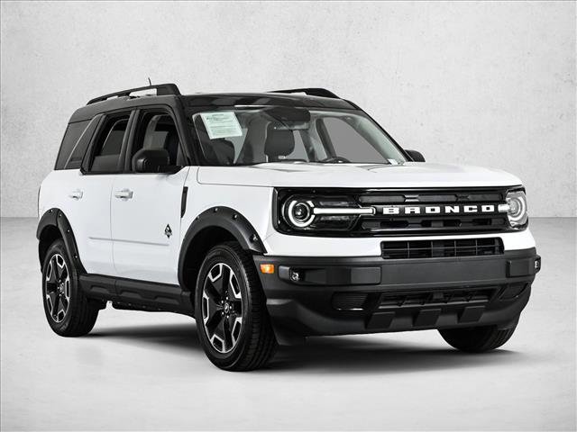 Used 2021 Ford Bronco Sport Outer Banks image 3