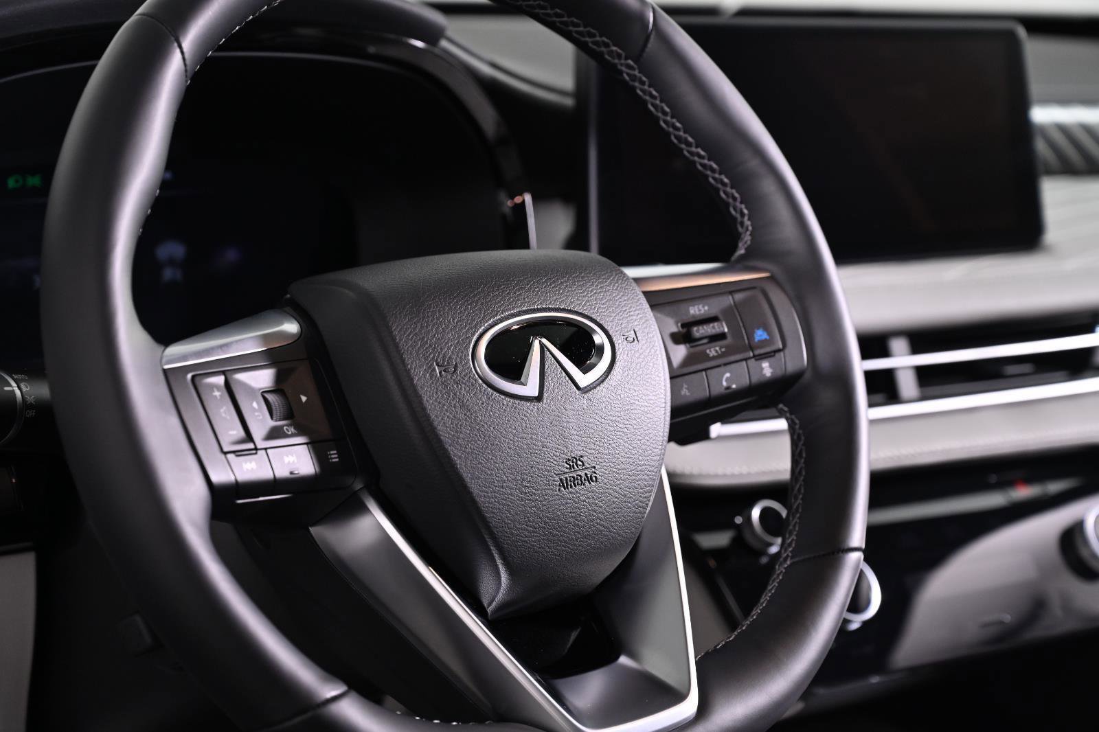 Used 2026 INFINITI QX60 Autograph w/ Dark Cargo Package AWD/4WD image 11