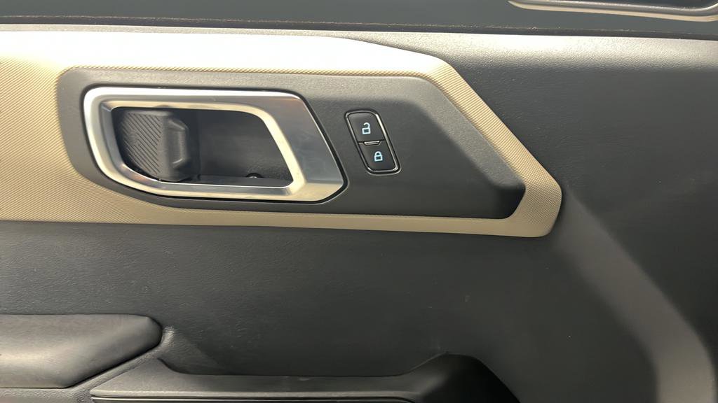 Used 2025 Ford Bronco Big Bend image 22