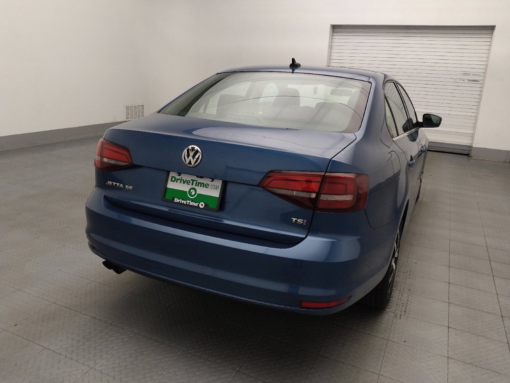 Used 2017 Volkswagen Jetta SE FWD image 7