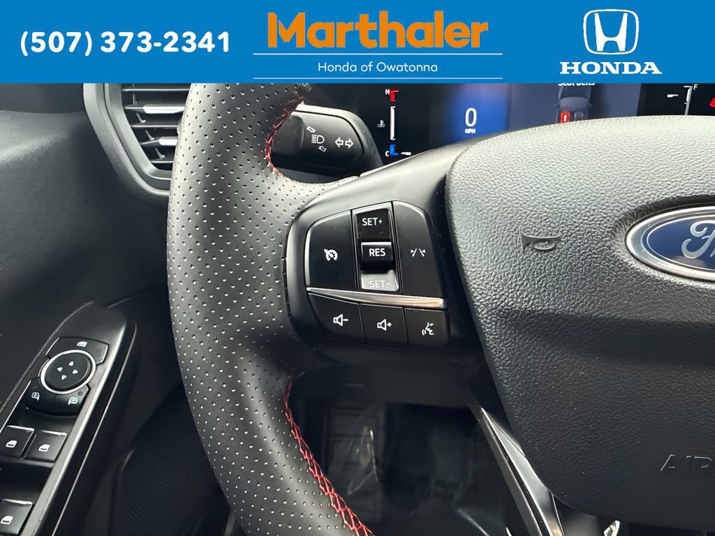 Used 2025 Ford Escape ST-Line AWD/4WD image 27