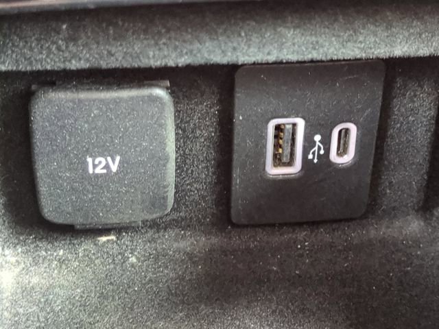 Used 2021 Lincoln Corsair FWD w/ Equipment Group 101A image 18