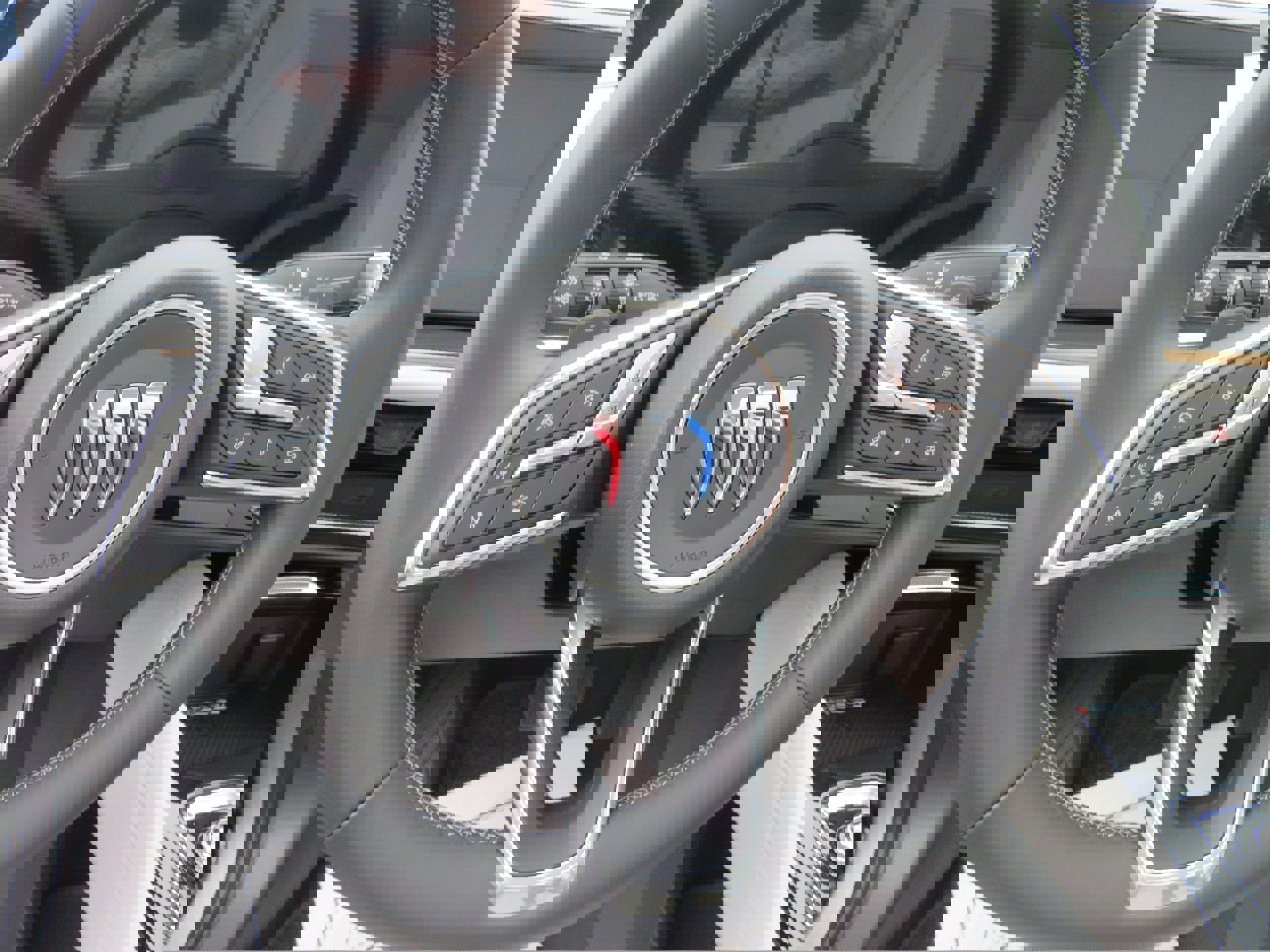 New 2026 Buick Envision Avenir image 14