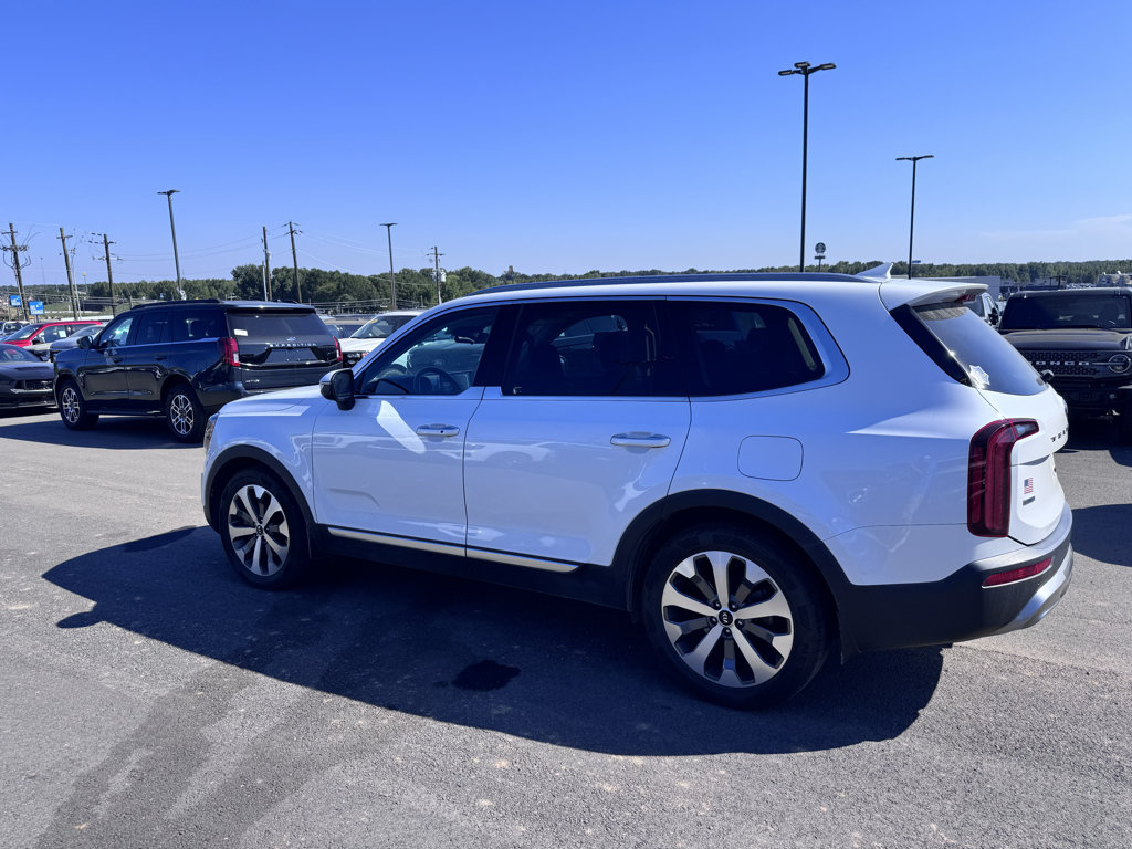 Used 2020 Kia Telluride S w/ S 8 Passenger Seating Package AWD/4WD image 8