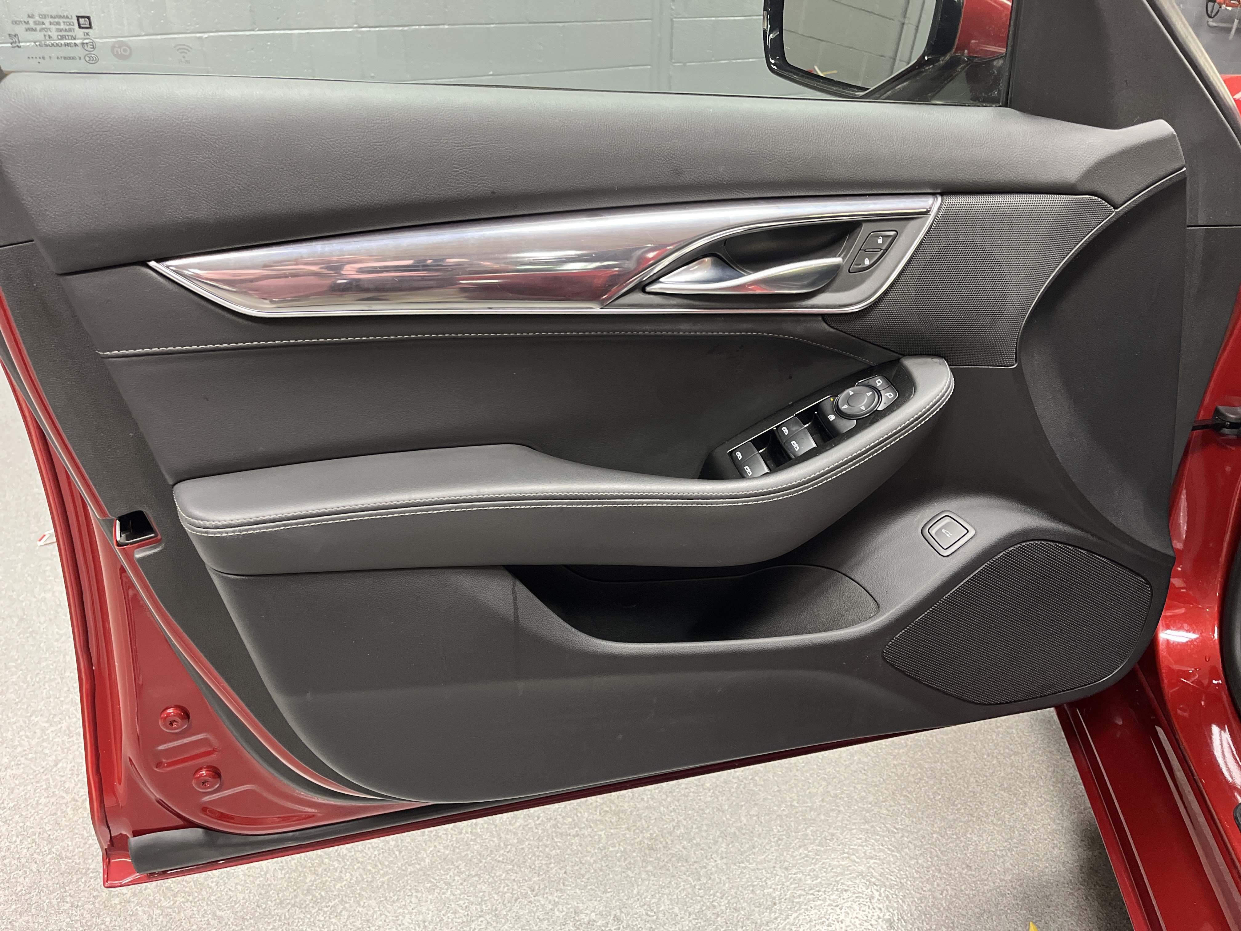 Used 2020 Cadillac CT5 Luxury w/ Cold Weather Package RWD image 15