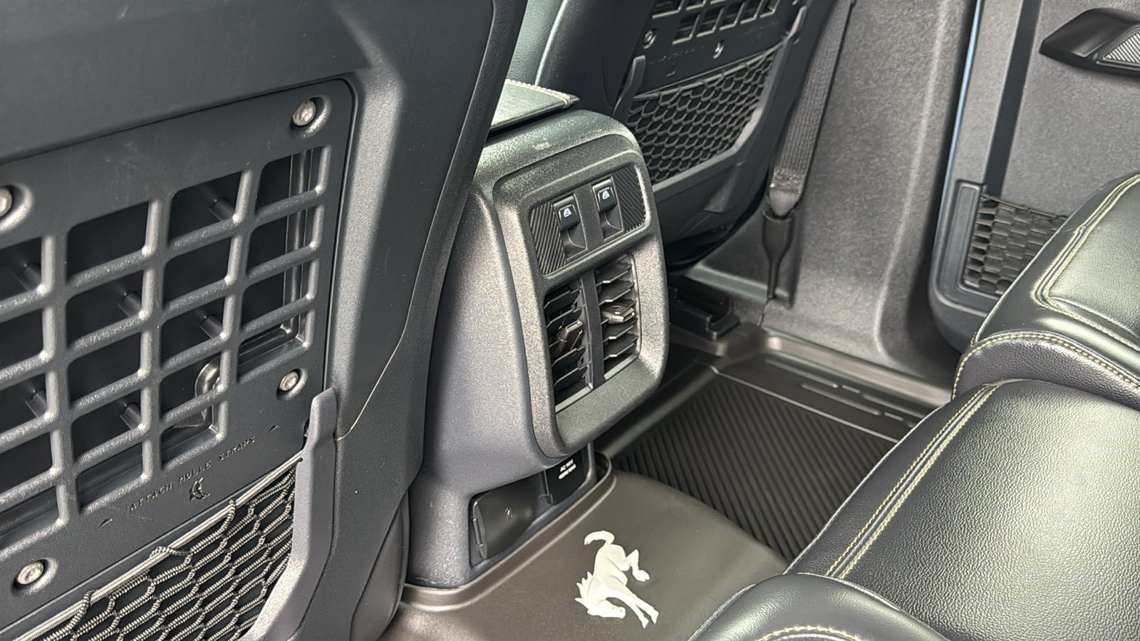 Certified 2025 Ford Bronco Badlands AWD/4WD image 32
