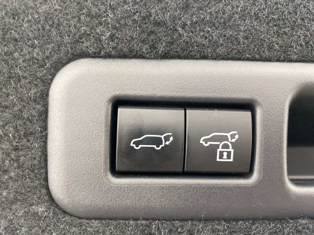 Used 2022 Lexus RX 450h AWD w/ Premium Package image 16