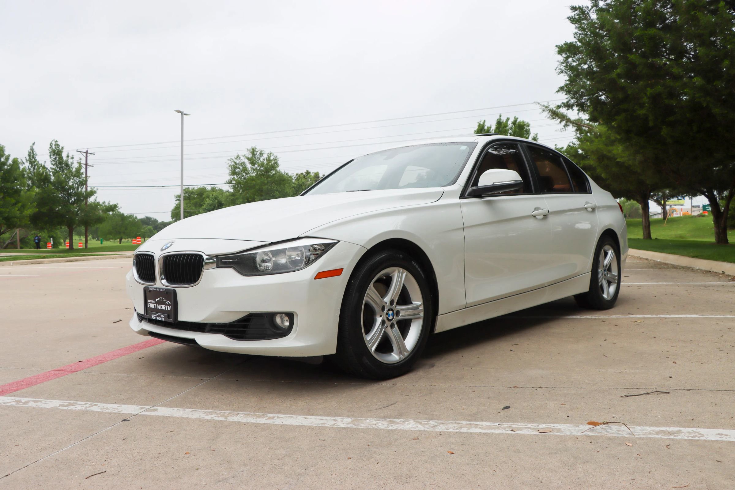 Used 2013 BMW 328i Sedan RWD image 3