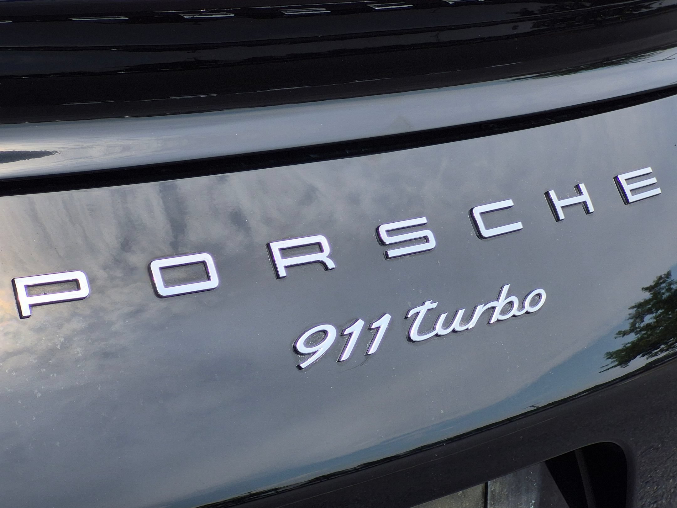 Certified 2018 Porsche 911 4 Cabriolet AWD/4WD image 22