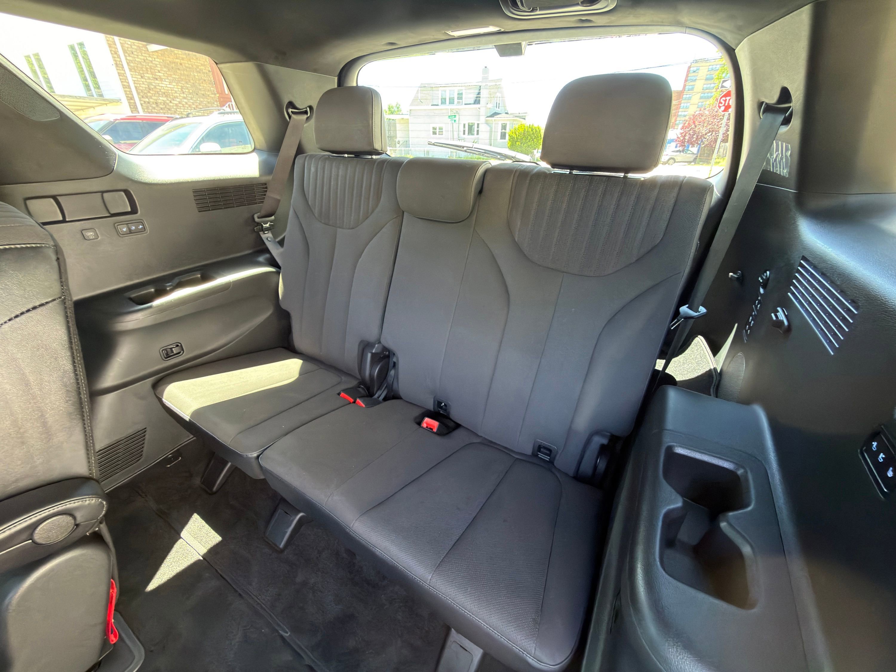 Used 2025 Hyundai Palisade Calligraphy AWD/4WD image 25