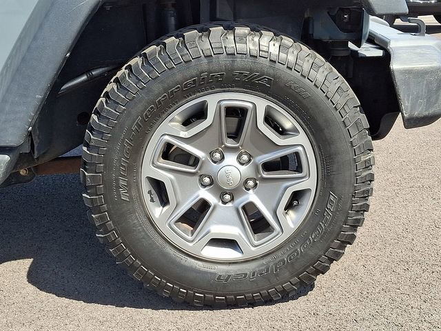 Used 2015 Jeep Wrangler Sport w/ Connectivity Group image 9