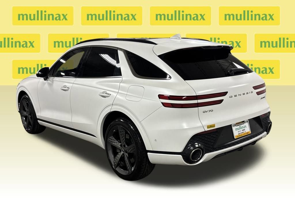 Used 2022 Genesis GV70 3.5T Sport w/ Sport Prestige Package image 15