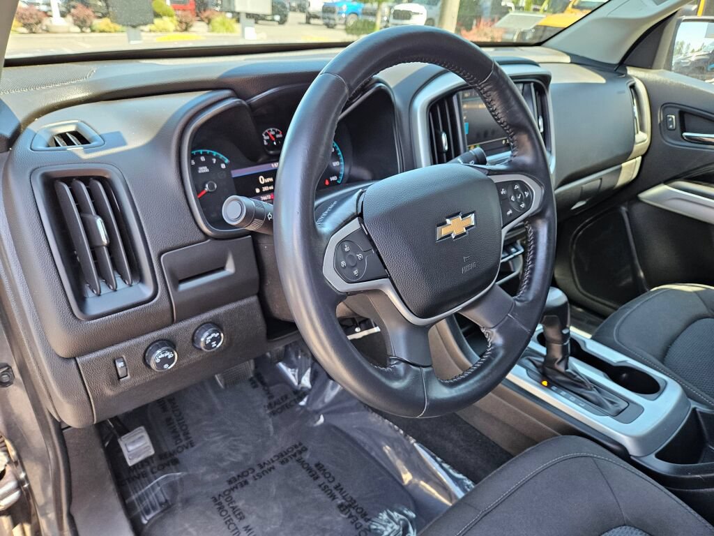 Used 2019 Chevrolet Colorado LT AWD/4WD image 17
