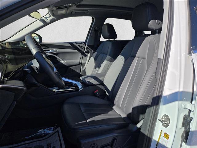 Certified 2025 Audi Q5 Premium Plus w/ Premium Plus image 11