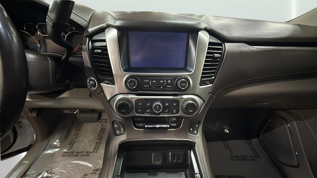 Used 2020 Chevrolet Tahoe Premier AWD/4WD image 14
