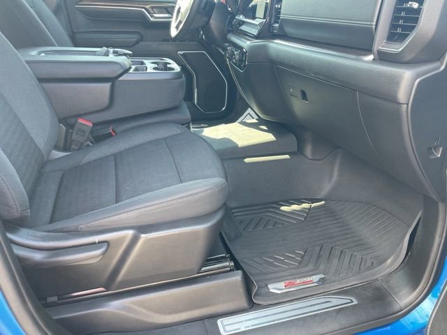 Used 2023 Chevrolet Silverado 1500 RST AWD/4WD image 29