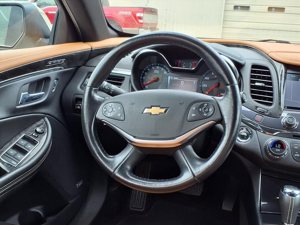 Used 2016 Chevrolet Impala LTZ w/ Enhanced Convenience Package FWD image 12