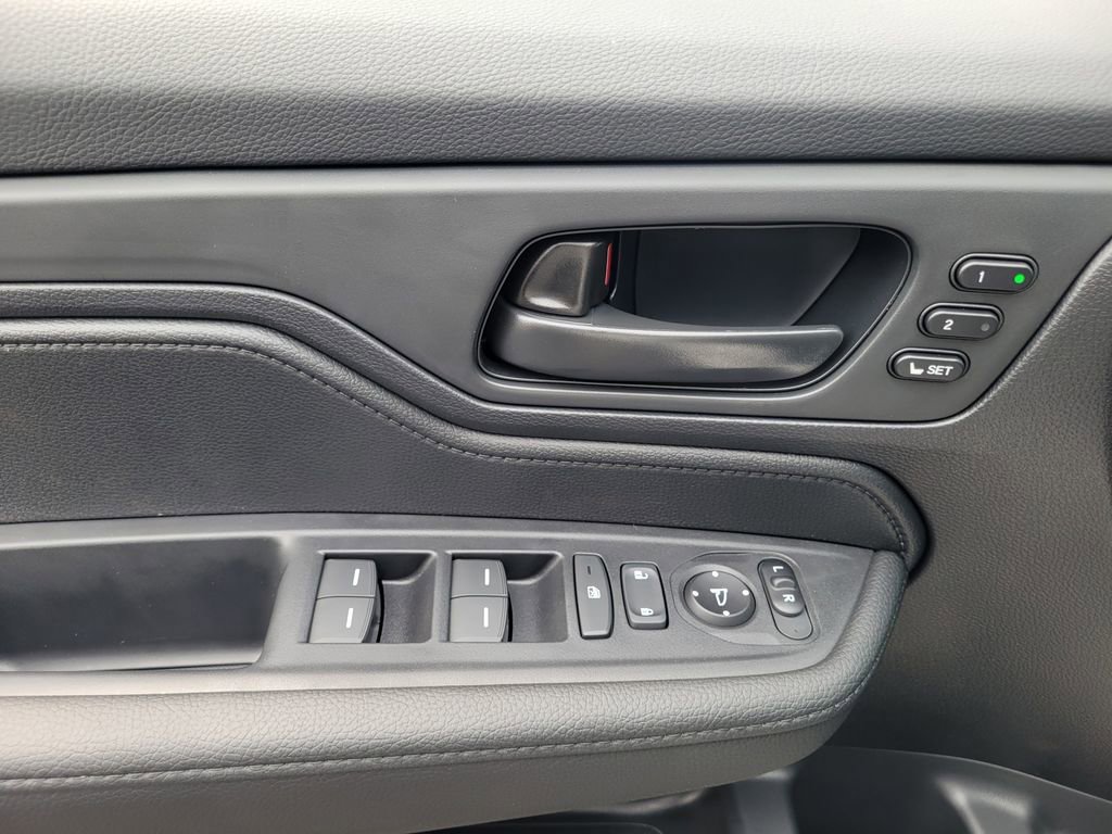 New 2026 Honda Odyssey EX-L image 14