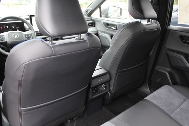New 2026 Toyota RAV4 XSE AWD/4WD image 21