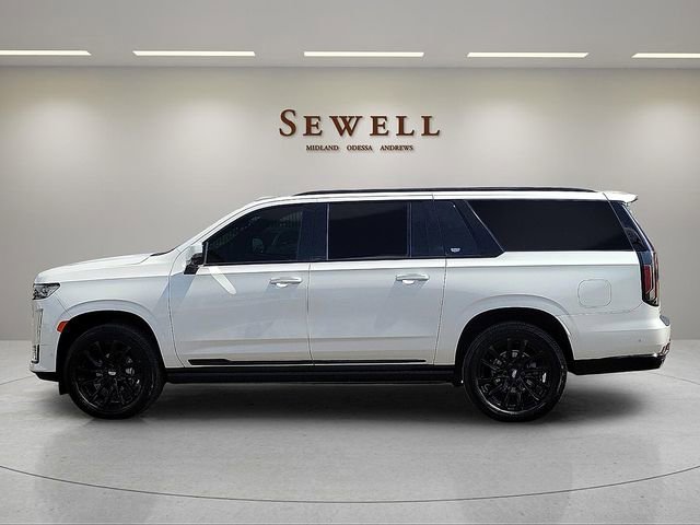 Used 2022 Cadillac Escalade ESV Sport w/ Touring Package AWD/4WD image 2