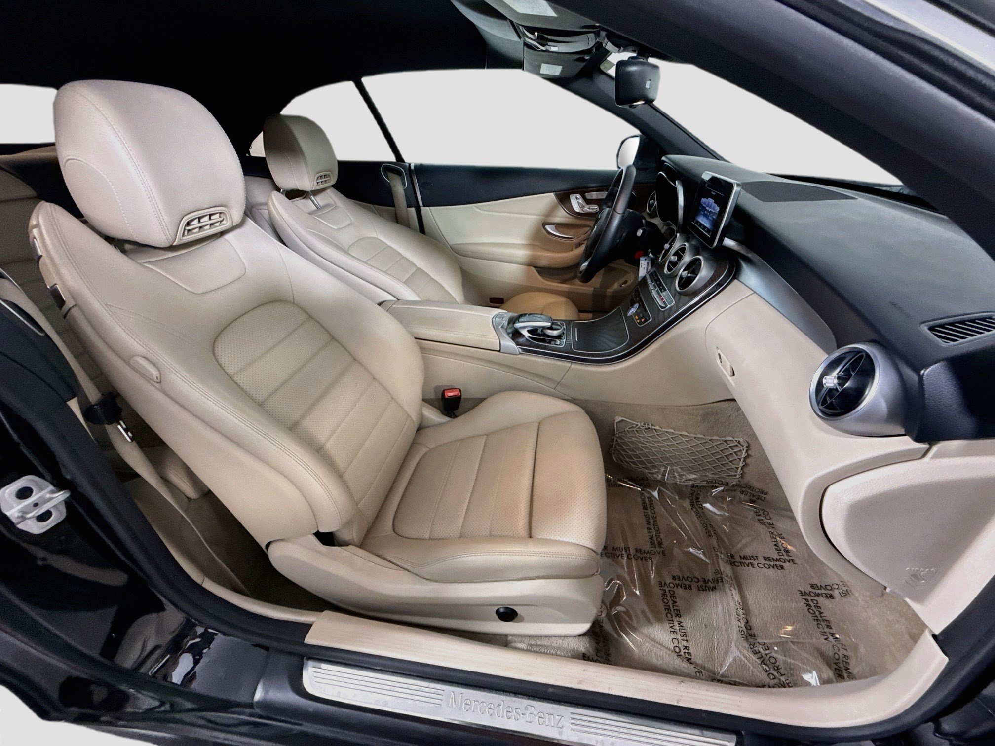 Used 2018 Mercedes-Benz C 300 Cabriolet image 26