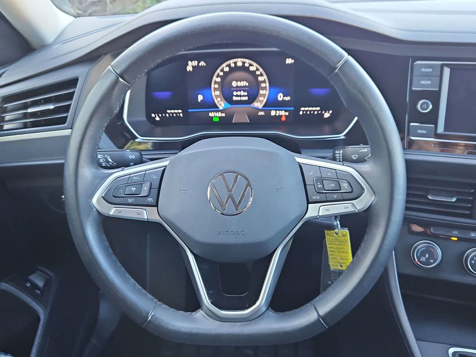 Certified 2024 Volkswagen Jetta S FWD image 21