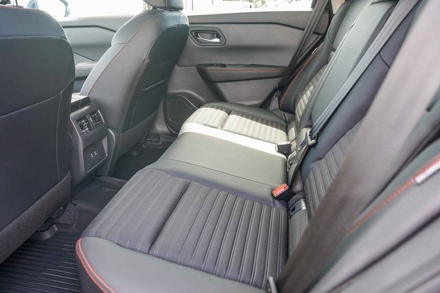 New 2026 Nissan Rogue SV image 19