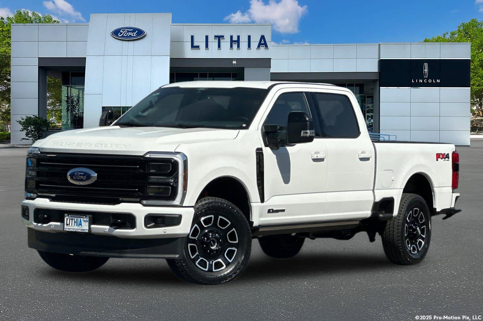New 2026 Ford F250 Platinum w/ FX4 Off-Road Package