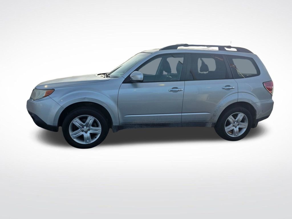 Used 2010 Subaru Forester 2.5X Premium w/ Popular Equipment Group 1B AWD/4WD image 4